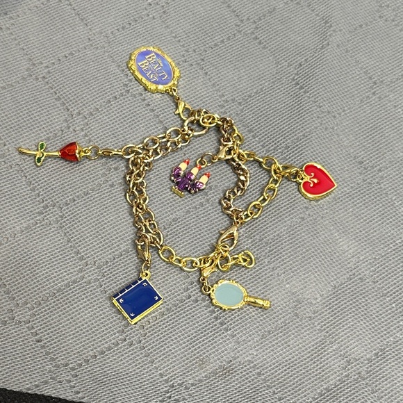 Beauty & the Beast Bundle Stunning Charm Bracelet & Zippered Pouch Gift Set NWOT - Picture 9 of 16